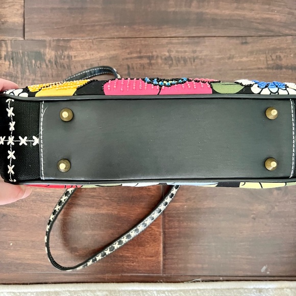 Isabella Fiore beaded handbag - Picture 2 of 10